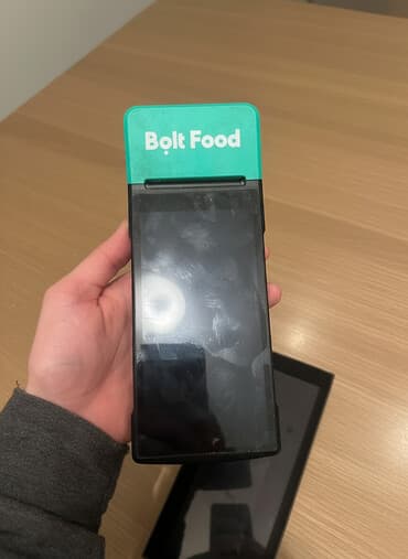 Məhsul: Sunmi V2 Pro – daşınan POS terminalı (Bolt Food loqolu)