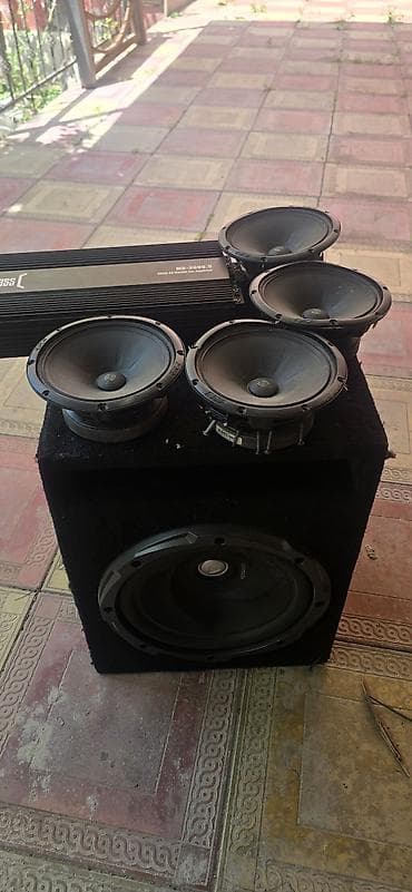 radiator pec: Avtomobil üçün səs sistemi dəsti - 4 ədəd 6.5" midspeaker: ön panel — 2