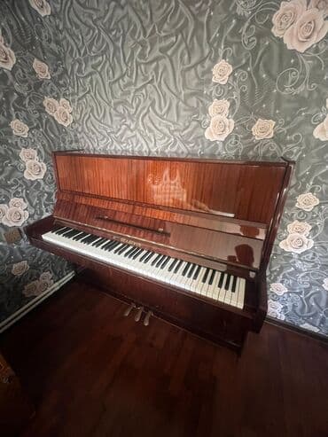 купить синтезатор бу: Çox az işlənilib, əla vəziyyətdədir — 2