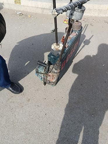 Tikinti daşları: Bosch markalı ağırbeton üçün maqnitli nüvə qazma qurğusu (core — 3