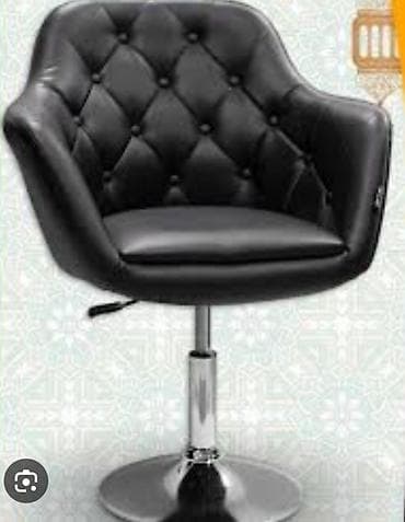 dəri kreslo: Qara rəngli, tünd dəriyə bənzər (eko-dəri) üzlüklü salon/kreslo tipli — 1