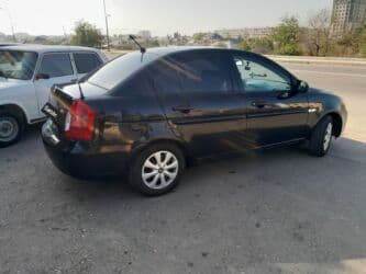 s class güzgüləri: Hyundai Accent: 1.4 l | 2008 il Sedan — 2
