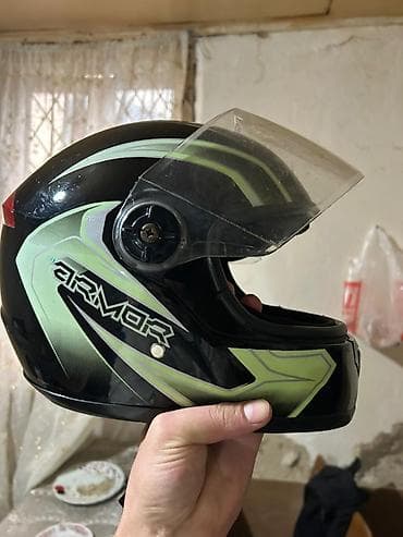 Аксессуары и тюнинг: Məhsul: Tam üzlü motosiklet dəbilqəsi Brend/izan: “SAFE” üst loqosu — 2