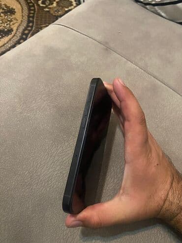 iphone xs irsad: IPhone 16 Pro, 256 GB, White Titanium, Barmaq izi, Face ID — 6