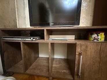 Ağac teksturalı TV stendi / media dolabı - Material: laminat taxta — 1