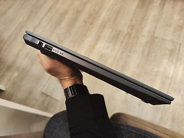 monster notebook: İşlənmiş ASUS Vivobook, 15.6 ", Intel Core i7, 512 GB, Ödənişli çatdırılma — 3