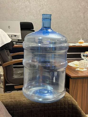 19 litr su: 4,5₼ ( yeni ) 19 litrlik su qabı (damcılı dispenser üçün bidon) - — 2