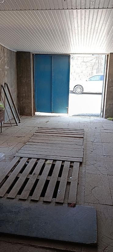 qaraj kiraye: Qaraj kirayə verilir Binə qəsəbəsi Omid mağazasinin tam arxasinda — 2