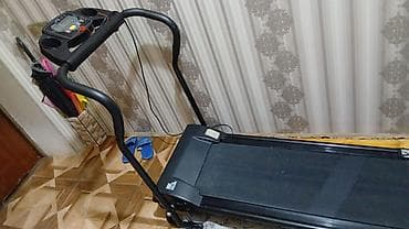 sur: Elektrik qaçış trenajor - Kompakt ev tipli qaçış yolu - Rəqəmsal LCD — 4