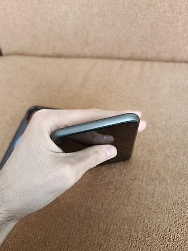 apple iphone 11: IPhone 11, 64 GB, Qara — 5