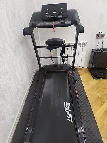 walking pad: BodyFit qaçış trenajoru - Elektriklə işləyən qaçış cığırı, geniş — 1