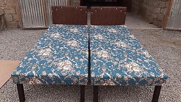 taxtlar: Çarpayı Təzə hazırları var Çatdırılma münasib qiymətə 2 nəfərlik — 1