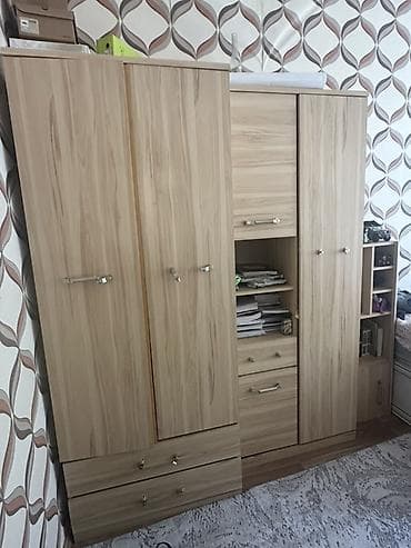Təbii ağac rəngində yataq otağı mebel dəsti. Dolab,asılqanlı və cox