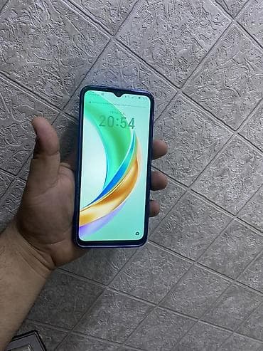 ekran a50: - Smartfon - Ekran: tam ekran dizaynı, damla tipli ön kamera üçün — 1