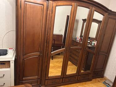 qapı kantı: Açılan, 5 qapı Şifonyer, Rumıniya — 3