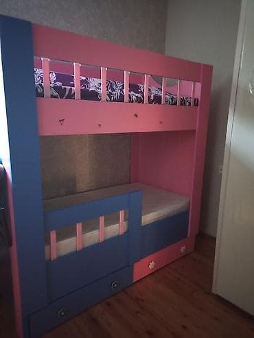 qapi taxta: Oğlan və qız üçün, Çarpayı, Matras ilə, Siyirməli, Taxta — 1