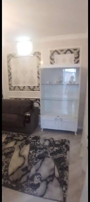 bine ev bina evi: Kirayə verilir. Xirdalanda 3 otaqli. 400 manat — 5