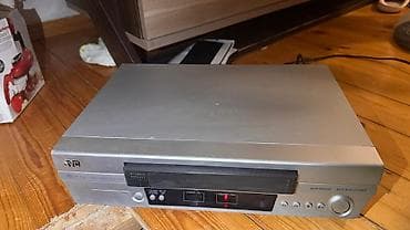 JVC VHS videomaqnitofon Xüsusiyyətlər: - Model: JVC HR-S7600 və ya