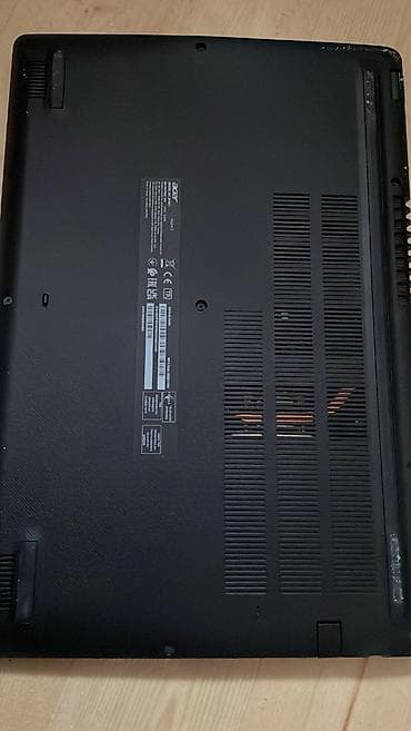 asus rog strix g17: Acer — 1