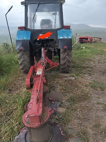 BELARUS 892 təkərli traktor + - Model: Belarus 892 (Gomselmash/Gomel