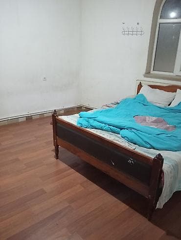 qaradag rayonu kiraye evler: Salam.3 otaxlı ev kirayə verirəm.ailə üçün.ev çox böyük evdi.makler — 7