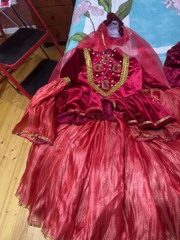 qiz ucun don: Milli kostyum, Qız üçün, 10 - 12 yaş — 2