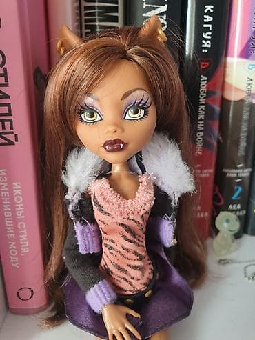 wolf bicycle: Monster High kuklası – Clawdeen Wolf - Orijinal dizayn: qəhvəyi uzun — 3