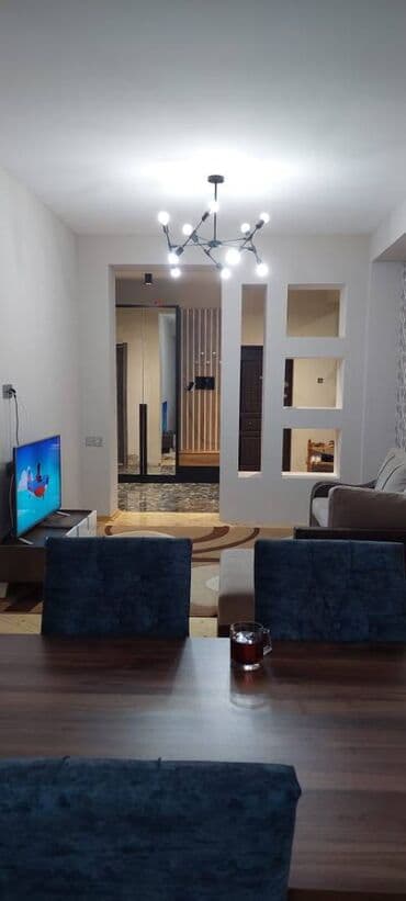 saray mtk: Abseron rayonu sarayda 14 mertebeli binanın 10-cü mərtəbəsində — 1