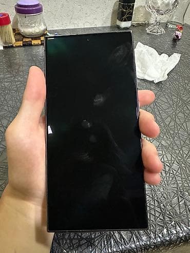 Мобильные телефоны и аксессуары: Samsung Galaxy S24 Ultra, цвет - Серый — 1