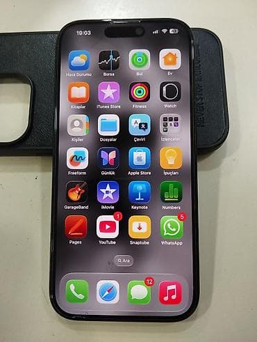 operativ yaddaş: IPhone 16 Pro, Black Titanium, Face ID — 3