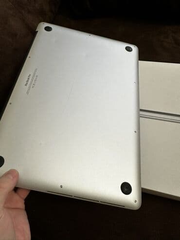 apple notebook qiymetleri: Apple MacBook Pro (gümüş rəng) Komplekt: - MacBook Pro noutbuku - — 15