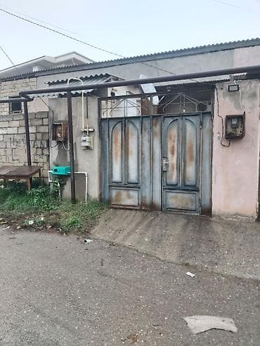 Binəqədi qəs. 2 otaqlı, 100 kv. m, Kredit var, Orta təmir