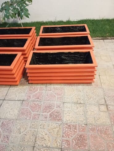 taxtadan gul qablari: Gül qabları taxtda — 10