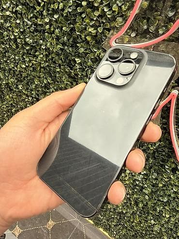 ikinci el iphone 13 pro: IPhone 15 Pro, 128 GB, Qara, Barmaq izi, Face ID — 2