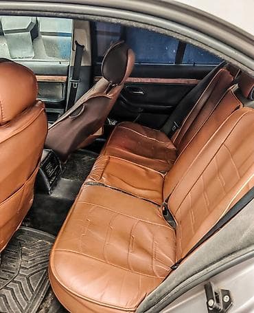 bmw 4 4: BMW 520: 2 l | 1997 il Sedan — 8