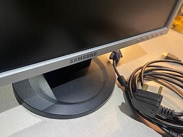 komputer masaustu: Masaüstü kompüter dəsti Tərkibi: - Sistem bloku – ön paneldə DVD-RW — 6