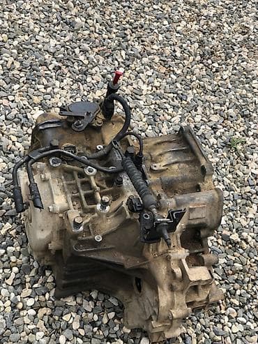 hyundai kia ehtiyat hisseleri: Hyundai Elantra, 2001 il, İşlənmiş — 3