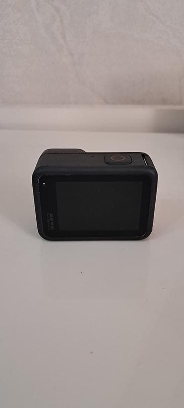 Videokameralar: GoPro HERO11 Black action kamera seti Məhsulun tərkibi: - GoPro — 5