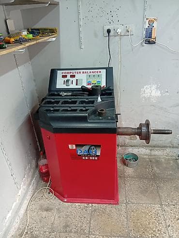 Avtomobil təkər və asqı işləri üçün tam avadanlıqlı mini servis sahəsi