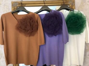 Baş geyimləri: Satişda 110 azndi. Italya istehsalı. 100% kaşmır .Zerif ve yuksek — 2