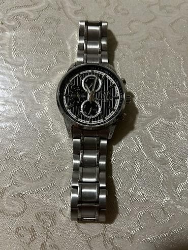 gumus qrami: Kişi qol saatı – paslanmayan polad korpus və metal qolbaq - Korpus — 3