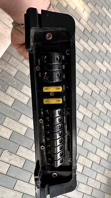 hyper x cloud 2: MOMO Hi-End Class avtomobil gücləndiricisi (amplifier) - Brend/model — 2
