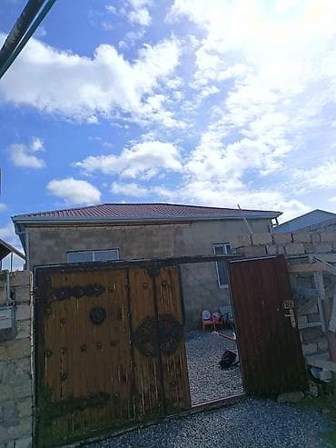 ag seherde ev satilir: 100 kv. m, 3 otaqlı, İşıq — 4