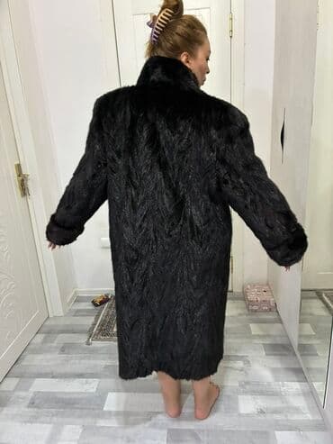 eninə qadın şubaları: Шуба, One size, цвет - Черный — 1