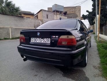 bmw 3 серия 318ci at: BMW 5 Series (E39) sedan – M paket tərzində - Kuzov: qara rəng, 4 — 3