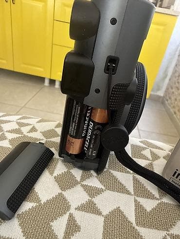 a 23: Fujifilm instax mini 41 instant kamera – qutu ilə. Xüsusiyyətlər: - — 4
