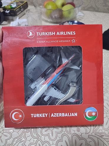 Bitkilər üçün dibçəklər: Fiqur, rəng - Qırmızı — 2