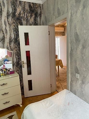 Həyət evləri və villaların satışı: Tecili Satilir. Sabuncu rayonu Sabuncu qesebesi . Kohne ve teze 311 — 5