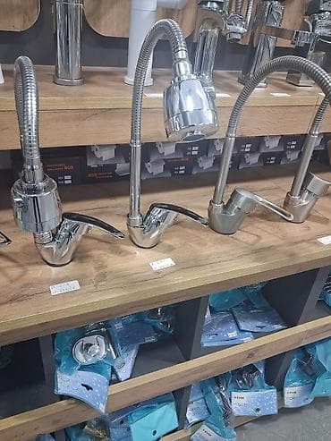 krant başlığı: Mətbəx üçün çevik hortumlu qarışıqduran kran - Material: xrom örtüklü — 1