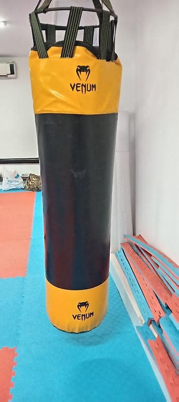 Venum asma boks kisəsi - Brend: Venum - Növ: asma tip zərbə kisəsi — 1